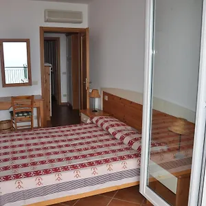 Appartamento Residenza Turistico Alberghiera Le Poste Del Pianone, Santa Liberata